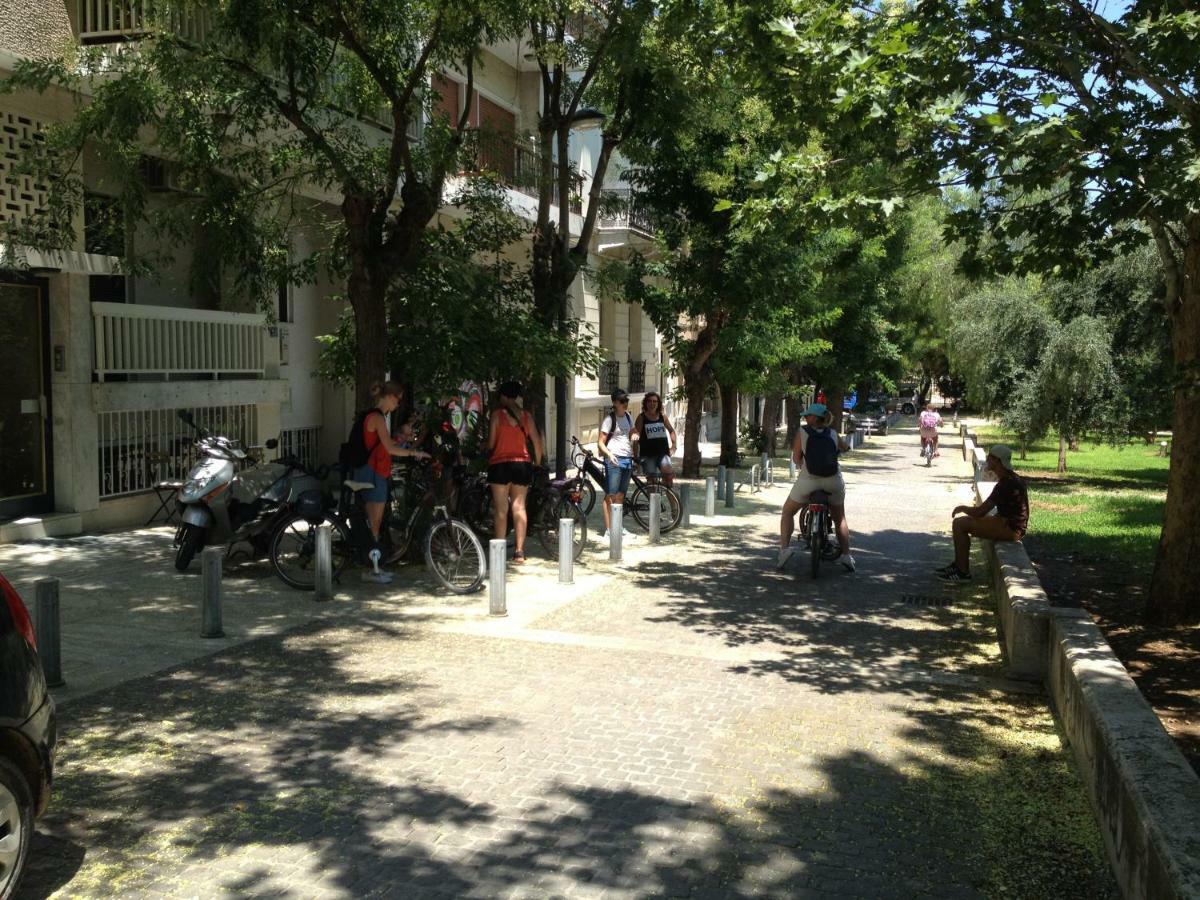 Friends & Family Apartment Athens Exterior photo